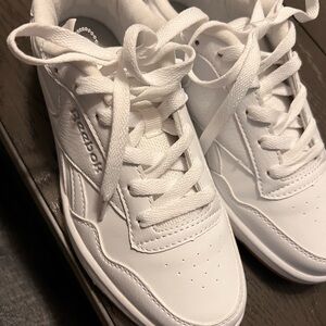 Reebok Court Classic White sneakers, EUR 35, fits women’s size 6.5-7